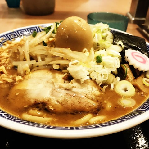 大勝軒てつ のデフォメニュー 味噌ラーメンも個性的でおすすめ 毎日麺生活