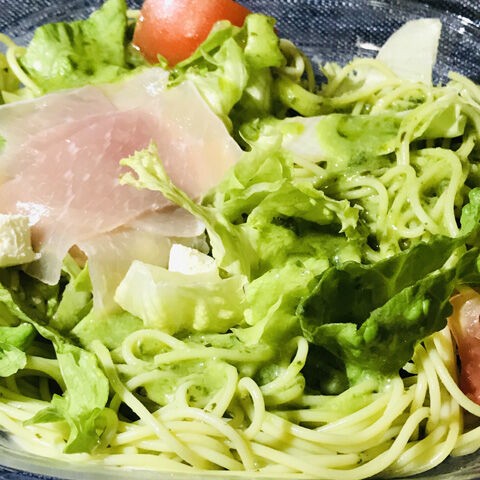 セブンイレブンの生ハムとバジルの冷製パスタ 毎日麺生活