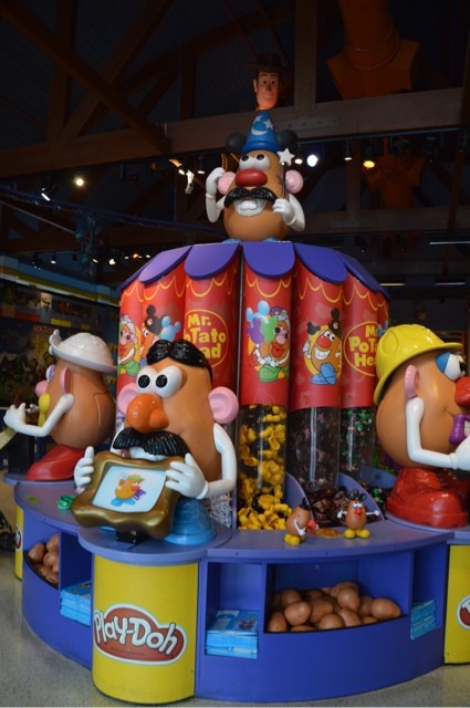 Wdw旅行 ダウンダウンディズニーを楽しむ ポテトヘッド編 アンジェママのハッピーディズニーライフ