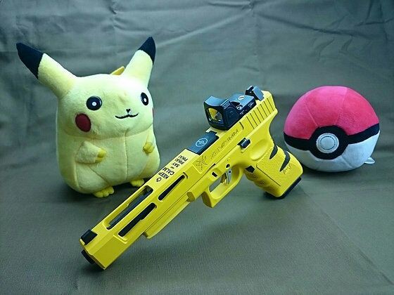 マリオ ピカチュウカラーのグロック Dのボヤき