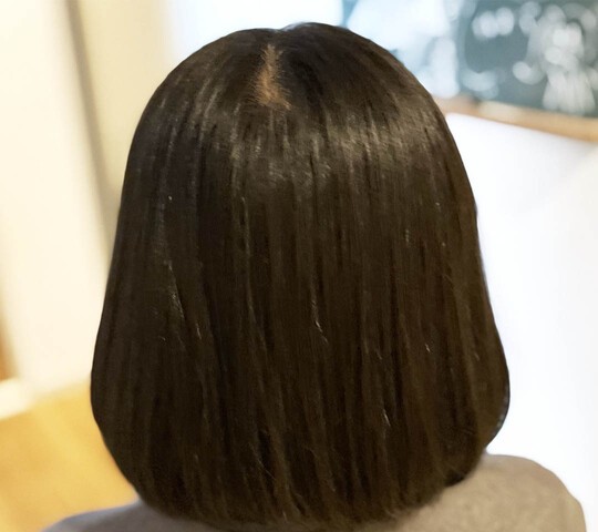 匿名配送』人毛100% ウィッグレデ-ィ-ス 波巻き かつら日常医療用