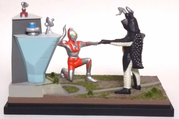 バンダイ 特撮ギャラリー04 ウルトラマン対ゼットン : Chaos☆Hobby☆Blog