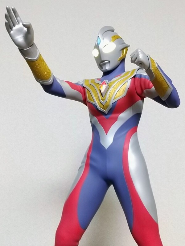 3弾はギミック満載な40cmのトリガー！】Ultimate Article ウルトラマン