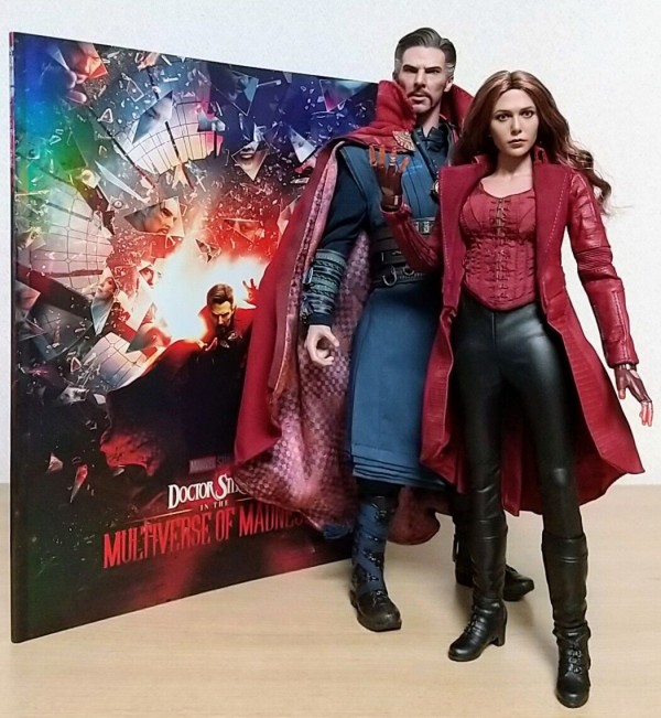ドクターストレンジ パンフレット　2冊　通常版　特別版 マルチバースが開かれ…。MCU28作目はドクターストレンジ2作目