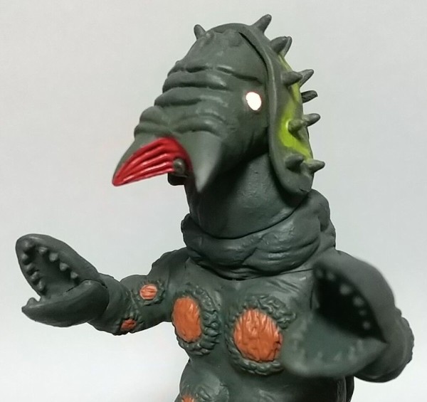 アルティメットルミナス　ケムジラ　ルミナスユニット付 ウルトラの母、バードン、ケムジラの豪華3体セット！フィギュア