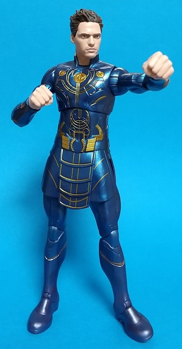 地球滅亡に立ち上がる新たなヒーローチーム!アベンジャーズ映画
