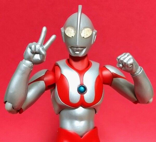 マントと光の国をイメージした台座のセット】ULTRA-ACT ブラザーズ