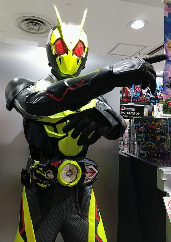 仮面ライダーストアなどで限定発売】SUPER BEST 変身ベルト DX