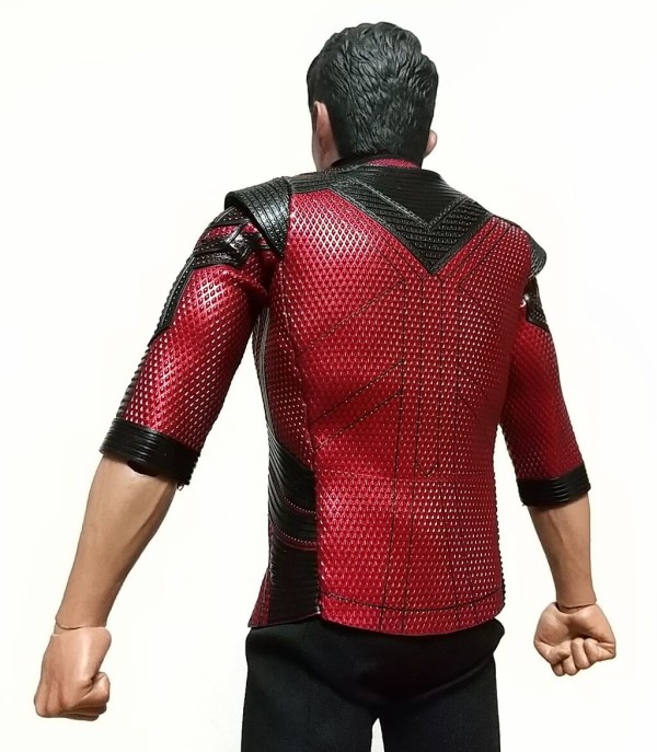 ブラックライトでテン・リングスが光る！】HOTTOYS ムービー