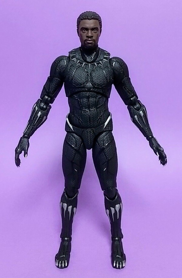 玉座付きでブラックパンサーが再登場！】MAFEX BLACK PANTHER