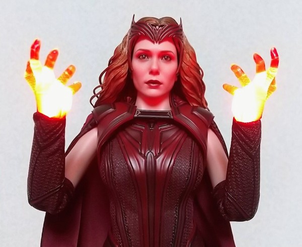 魔術書ダークホールドが付属】HOTTOYS テレビマスターピース