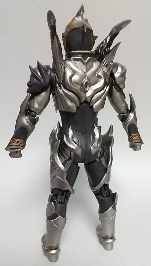 【開封美品】フィギュアーツ　トリガーダーク　サークルアームズ欠品 開封美品】フィギュアーツ トリガーダーク サークルアームズ欠品