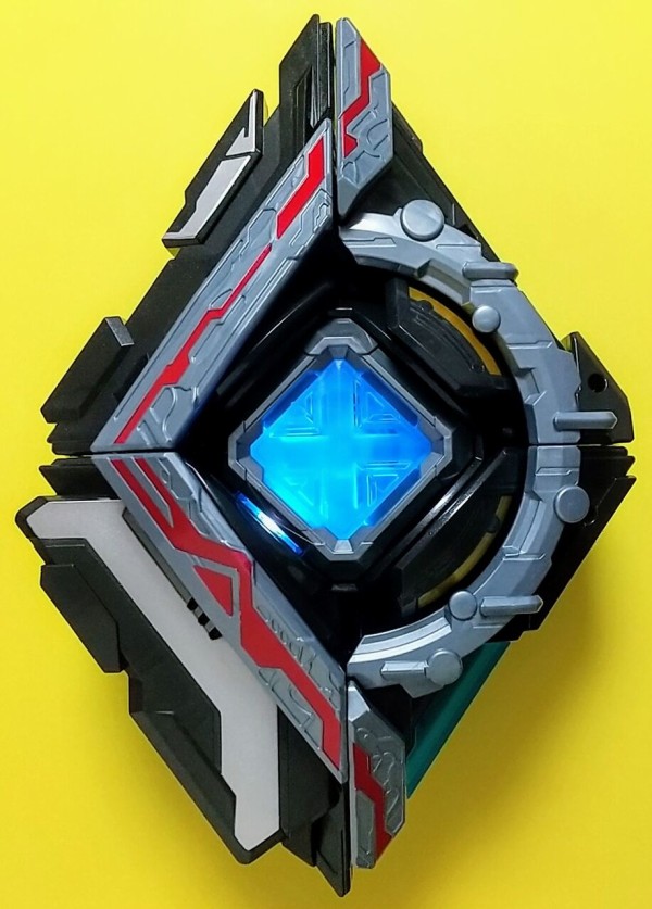 アークアライザーMEMORIAL EDITION&アークキューブセット アークアライザー MEMORIAL EDITION | ウルトラマンシリーズ