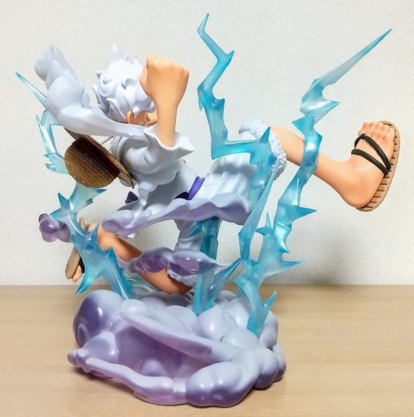 約30cmのビッグサイズ！】ONE PIECE フィギュアーツZERO［超激戦