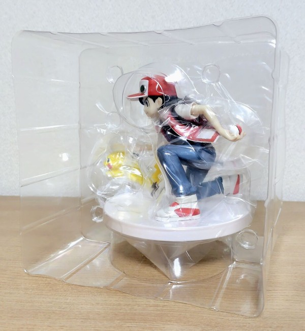 【超希少】20周年ピカチュウ フィギュア ポケセン20周年記念フィギュア】ポケモンセンター オリジナル