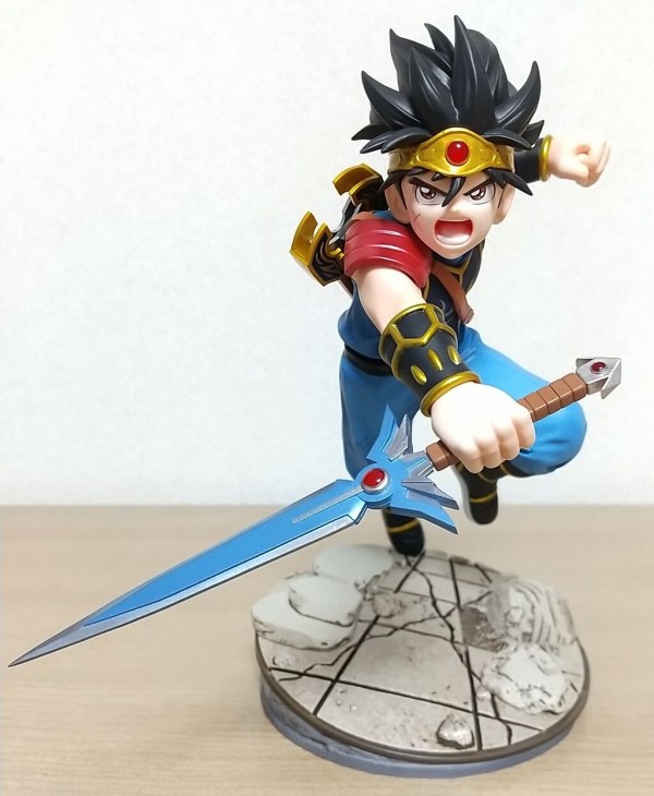 LEDで竜の紋章が発光！】ドラゴンクエスト ダイの大冒険 ARTFX J ダイ