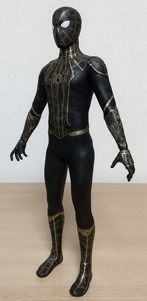 【ムービー・マスターピース】スパイダーマン（ブラック＆ゴールドスーツ版） Amazon.co.jp: ムービー・マスターピース スパイダーマン:ノー