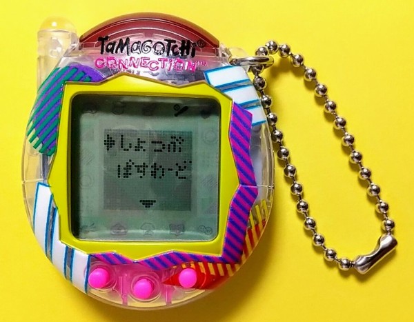 ケーたま20周年のリバイバル版！日本未発売カラー】Tamagotchi