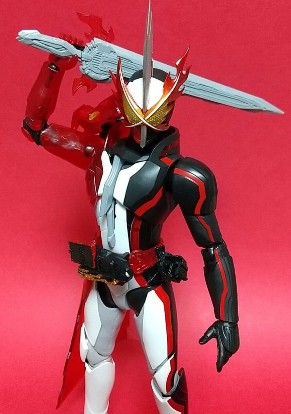 右半身などがクリアレッド仕様に♪】一番くじ S.H.Figuarts 仮面