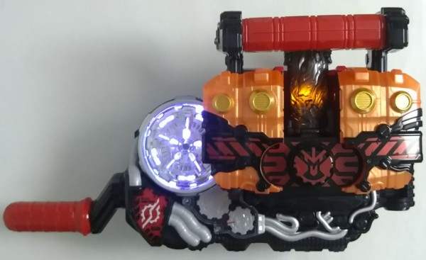 仮面ライダービルド】変身龍拳 DXクローズマグマナックル : Chaos