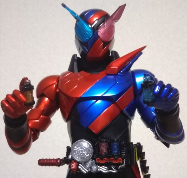 RAH リアルアクションヒーローズ GENESIS No.779 仮面ライダービルド ラビットタンクフォーム メディコムトイ Amazon.co.jp: RAH リアルアクションヒーローズ GENESIS No.779