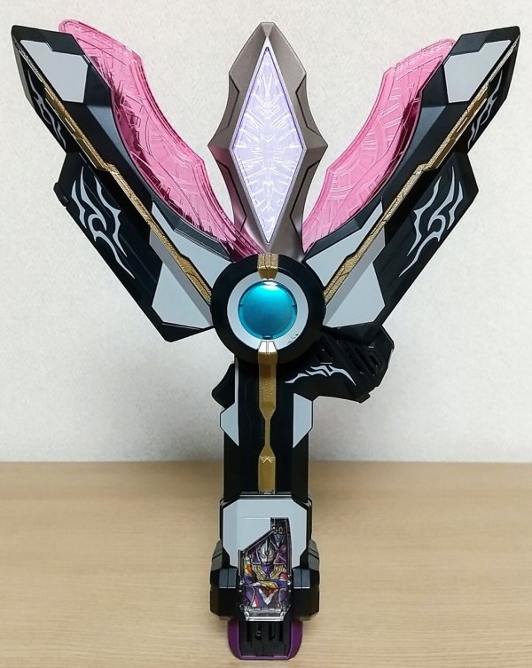 DX ブラックスパークレンス　ウルトラマントリガー DXブラックスパークレンス トリガーダークver.｜ウルトラマン