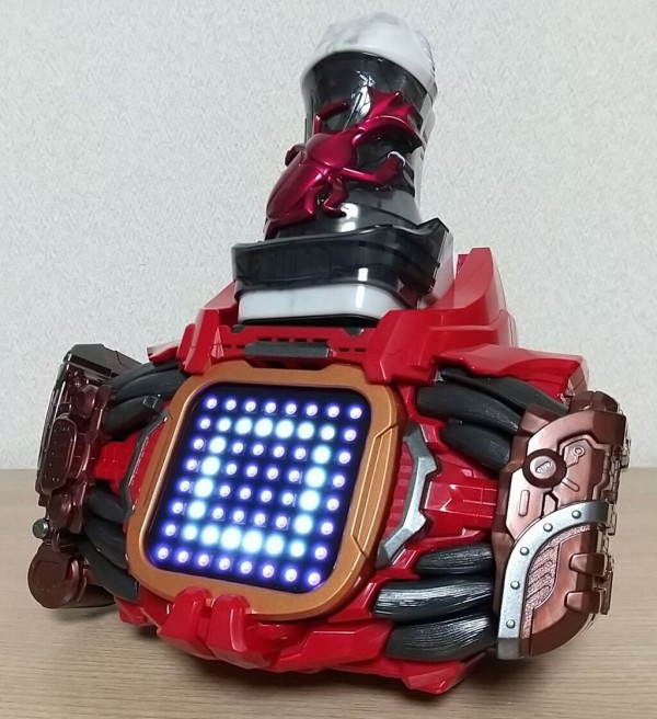 仮面ライダーリバイス】変身ベルト DXベイルドライバー＆デ