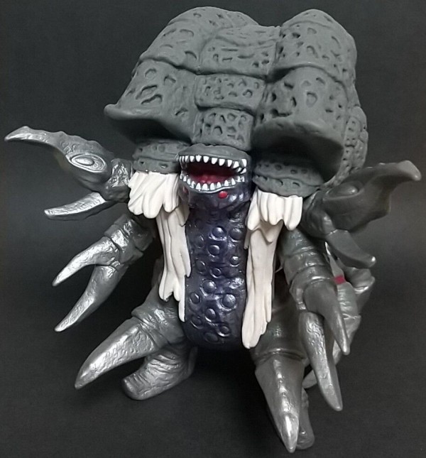 ウルトラ怪獣旧型絶版ソフビラスボスセット.ガタノゾーア.クィーンモネラ ウルトラ怪獣旧型絶版ソフビラスボスセット.ガタノゾーア