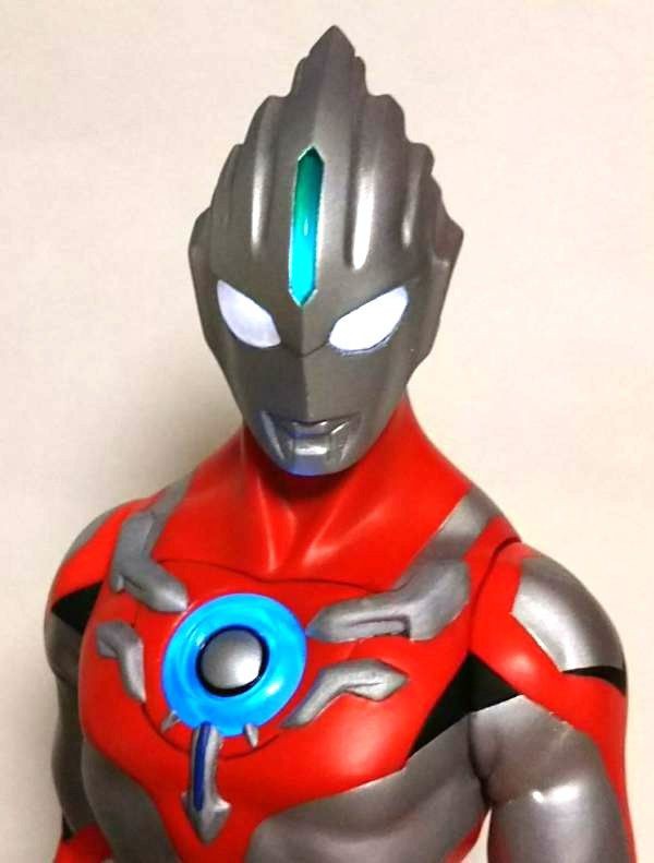 選べる２個セット 【限定品】CCP ウルトラマオーブ 発光タイプ - 特撮