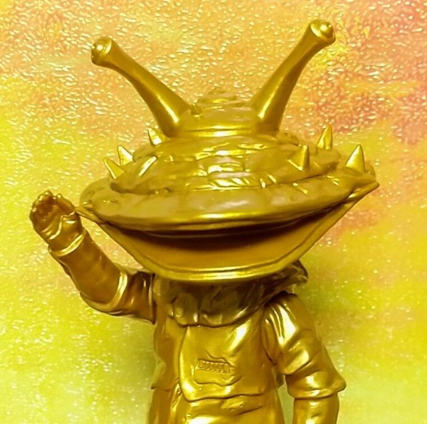 限定ゴールドカラー】スペシャルカラーソフビ カネゴン 豪華金爛ver