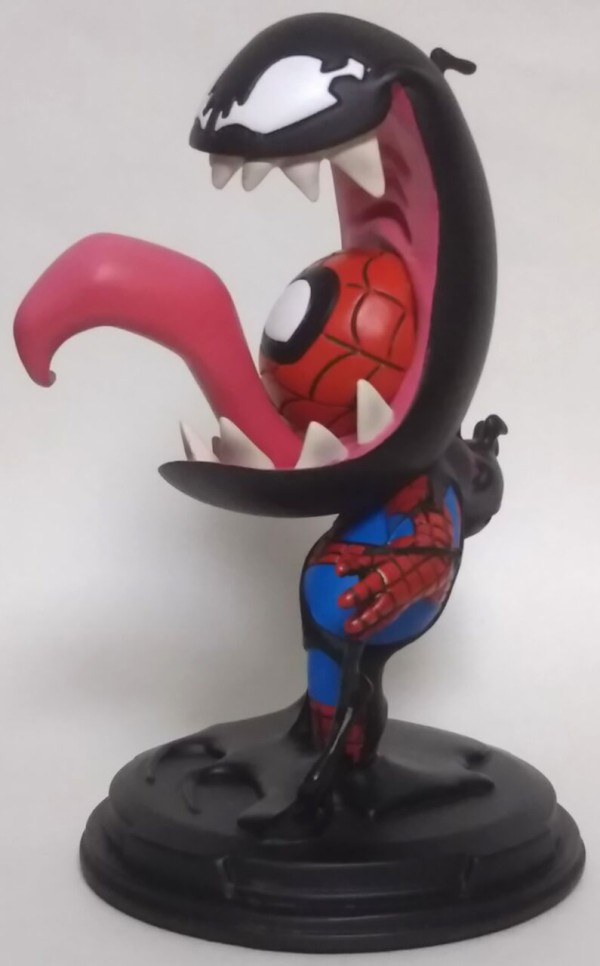 スパイダーマンvsヴェノム　スタチュー　ジェントルジャイアント　スコッティヤング スパイダーマンvsヴェノム スタチュー ジェントルジャイアント