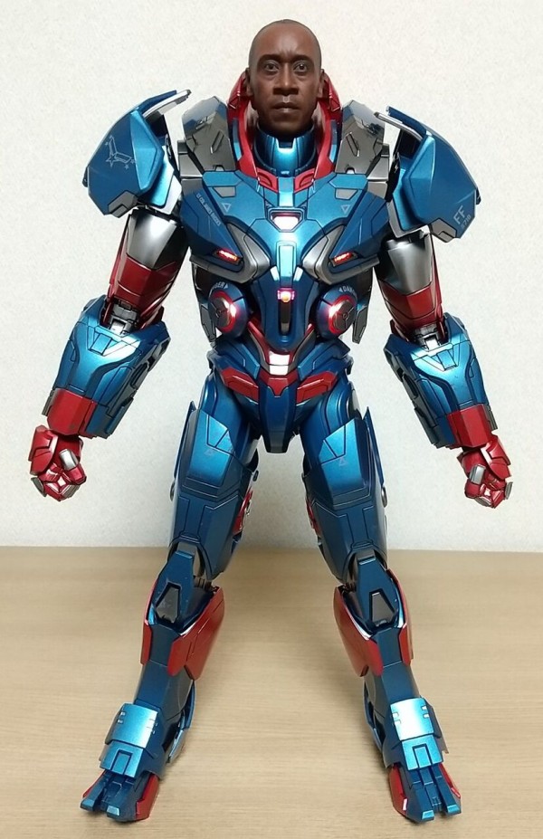 虹色ペソギソ　ホットトイズ　エンドゲーム　アイアンパトリオット ムービー・マスターピース DIECAST】『アベンジャーズ