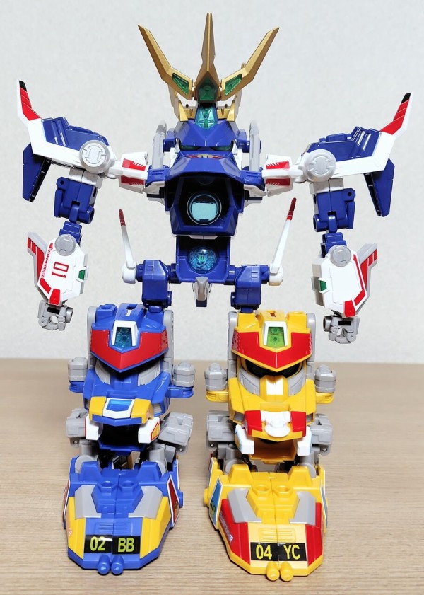 きいろボンが搭乗】タカラトミー トイライズ Bビーダマン爆外伝