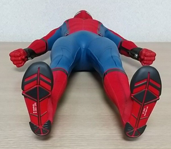 ホットトイズ クォータースケール スパイダーマン-