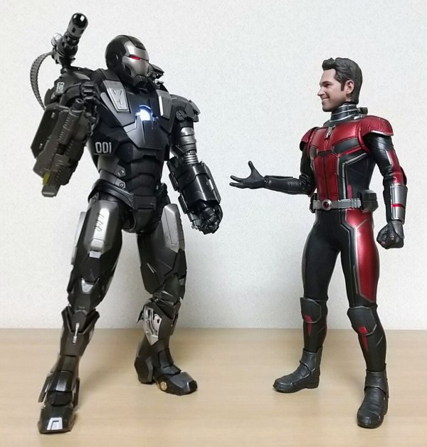 別れた妻も付属！バトルダメージ版も再現可能】HOTTOYS ムービー