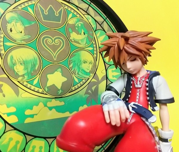 ステンドグラス風の背景パーツ付き】一番くじ KINGDOM HEARTS