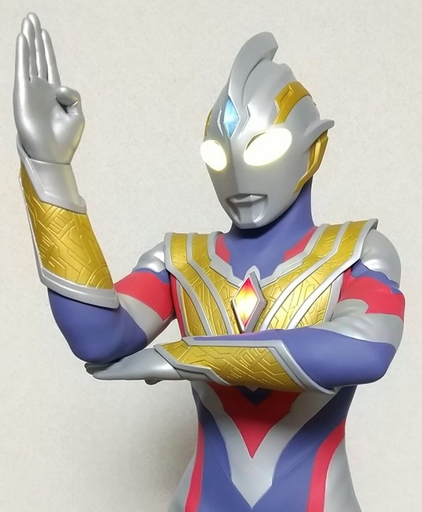 3弾はギミック満載な40cmのトリガー！】Ultimate Article ウルトラマン