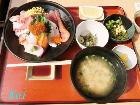 茨城県 那珂湊おさかな市場 7 海鮮処 森田 森田水産2f で海鮮丼 店頭で生牡蠣 茨城県ひたちなか市 遊々 湯ったり ぶらり旅 ゆゆぶ