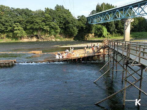 大瀬観光やな で鮎料理 那珂川の 観光やな なんやな 栃木県茂木町 遊々 湯ったり ぶらり旅 ゆゆぶ