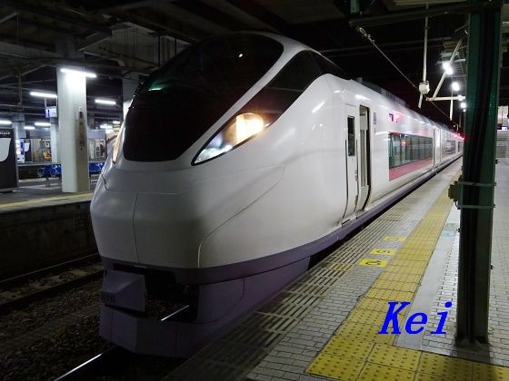 Jr常磐線 特急 ひたち Jr水戸駅で見たガルパンラッピング電車 茨城県水戸市 遊々 湯ったり ぶらり旅 ゆゆぶ