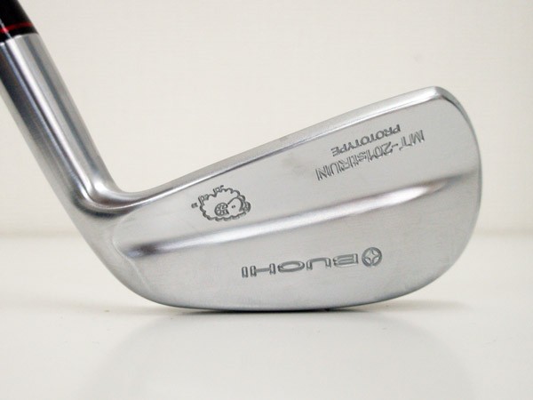 ソフトな打感と見た目よりも易しいマッスルバックアイアン！BUCHI