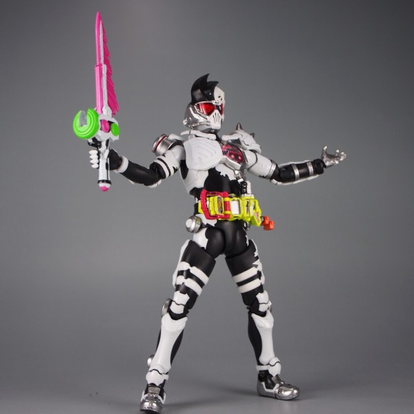 S.H.Figuarts 仮面ライダーゲンム ゾンビアクションゲーマー