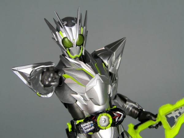 S.H.Figuarts 仮面ライダーゼロワン メタルクラスタホッパー-