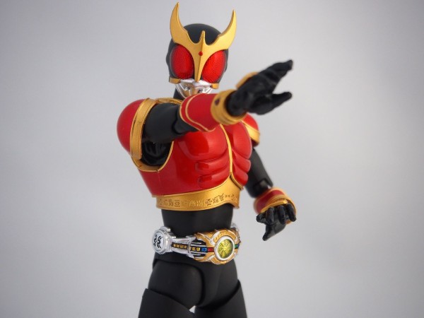 S.H.Figuarts（真骨彫製法） 仮面ライダークウガ ライジング