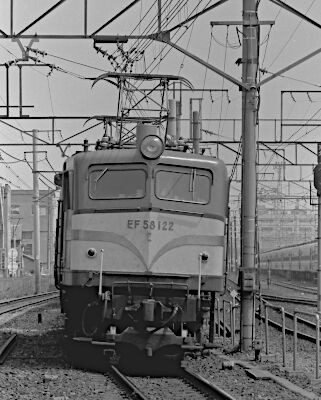 EF58：その5（121号機〜140号機） : 新・バイクで走ると気持ちがいい