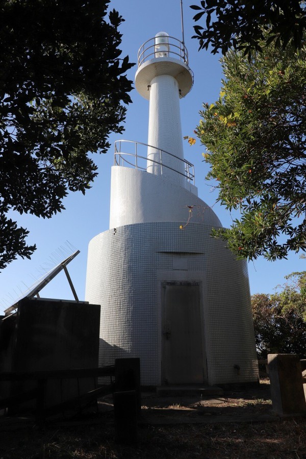 薩摩野間岬灯台 さつまのまみさき (2023/12/8) : プジョーで訪ね