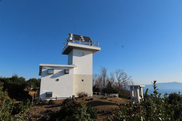 常神岬灯台 つねかみみさき (2019/3/9) : プジョーで訪ねた灯台