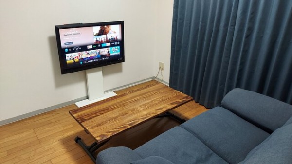 引っ越しのタイミングでテレビスタンドを導入したら快適になった 