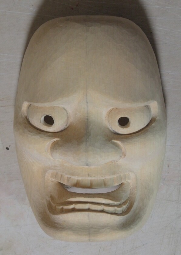 龍神の面_【黒髭】 : 雅勒の散歩路