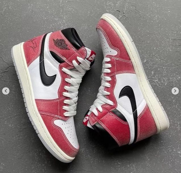 2/8更新】Trophy Room Nike Air Jordan 1 High “Chicago”【2/10発売